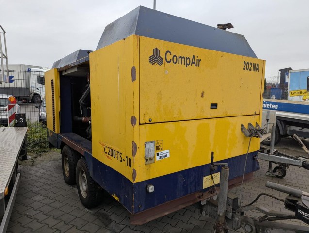 WhatsApp Image 2025-12-10 at 10.49.01